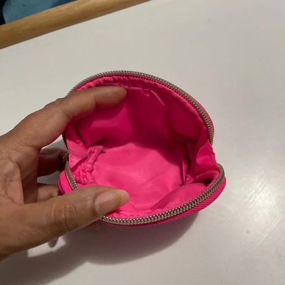 Victoria’s Secret neon pink coin 👛 purse. - Picture 3 of 12